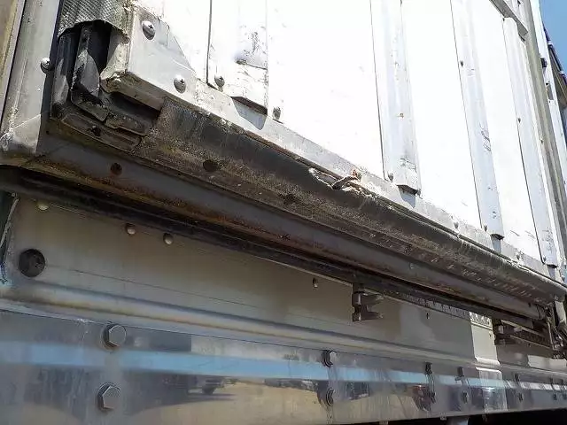 平成28年04月中古大型冷凍バン・ウィング三菱ふそう三菱の画像11