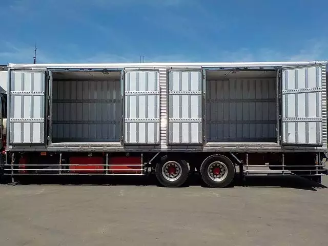 平成28年04月中古大型冷凍バン・ウィング三菱ふそう三菱の画像8