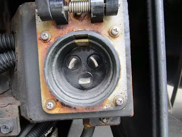 平成27年11月中古大型冷凍バン・ウィング日野日野の画像13