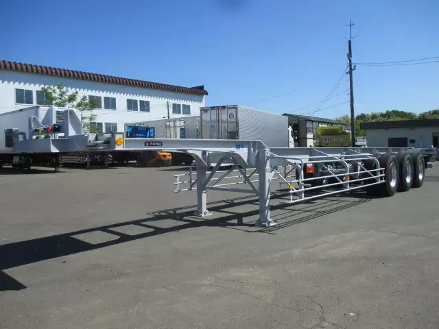 【予備権付:令和3年7月13日まで】未使用車 東邦 40FT3軸コンテナシャシ リーフサス 積載:30,480kg 第五輪:10,760kg以上の画像1
