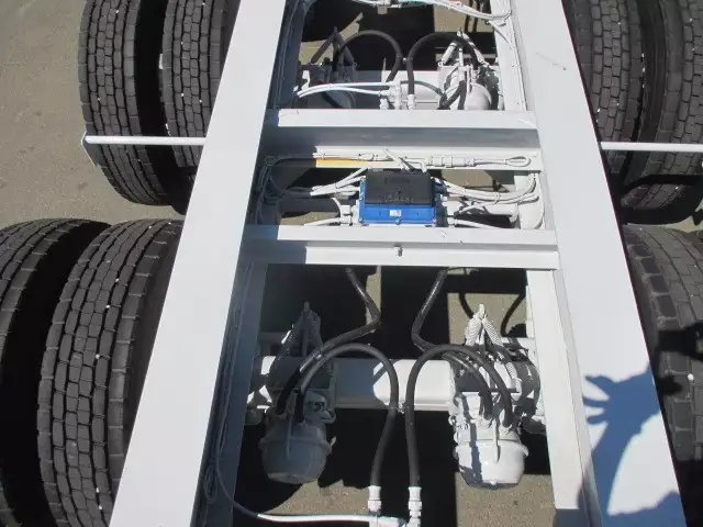 【予備権付:令和3年7月13日まで】未使用車 東邦 40FT3軸コンテナシャシ リーフサス 積載:30,480kg 第五輪:10,760kg以上の画像20