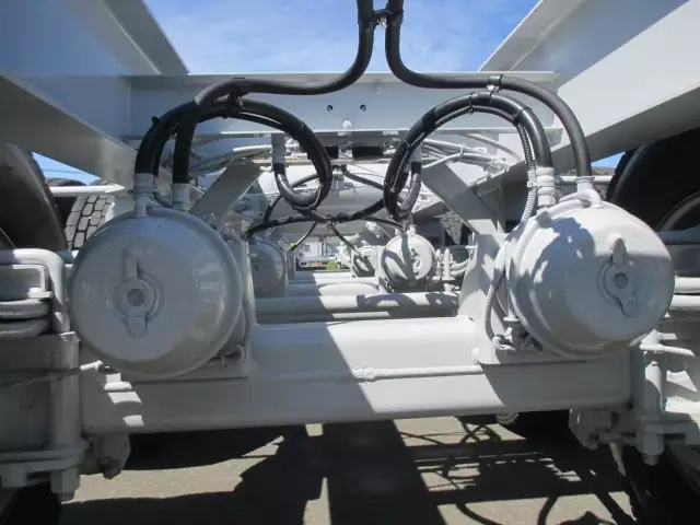 【予備権付:令和3年7月13日まで】未使用車 東邦 40FT3軸コンテナシャシ リーフサス 積載:30,480kg 第五輪:10,760kg以上の画像21