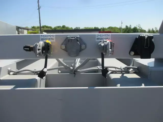 【予備権付:令和3年7月13日まで】未使用車 東邦 40FT3軸コンテナシャシ リーフサス 積載:30,480kg 第五輪:10,760kg以上の画像7