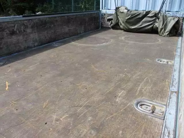 平成28年06月中古中型日産日産の画像16