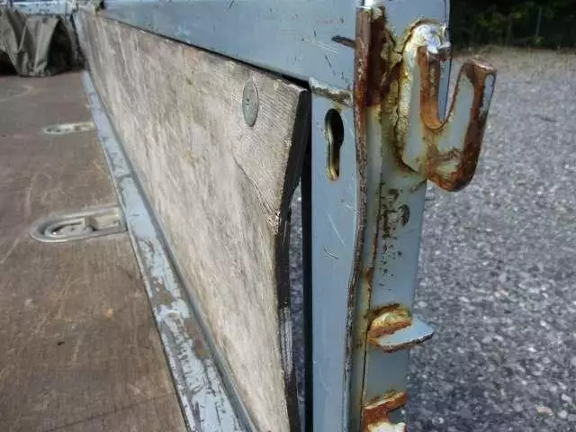 平成28年06月中古中型日産日産の画像17