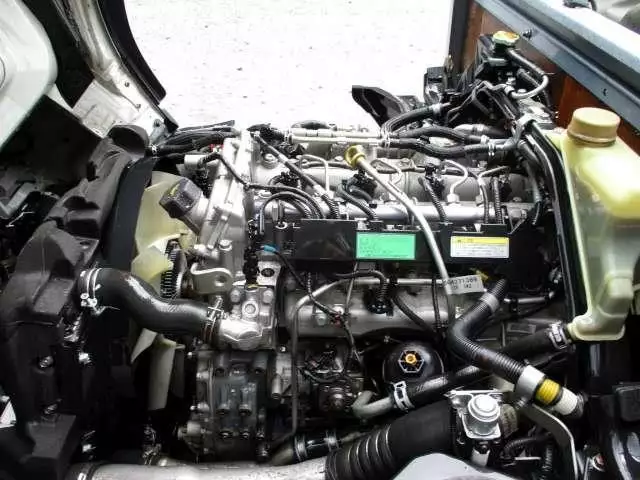 平成28年06月中古中型日産日産の画像7