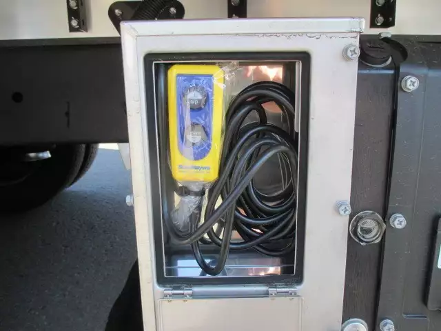 令和02年12月中古中型冷凍バン・ウィング日野日野の画像22