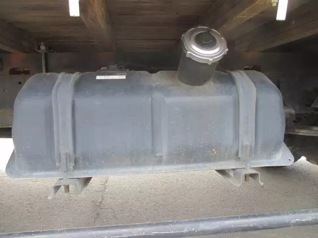 平成27年12月中古大型日産UDUDトラックスの画像14