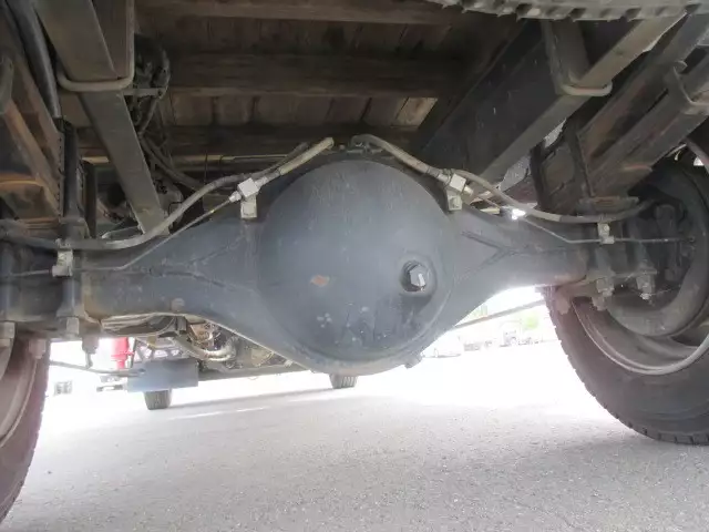 平成27年12月中古大型日産UDUDトラックスの画像17