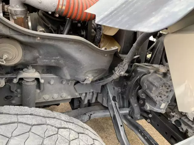 平成28年06月中古大型トラクタヘッド三菱ふそうスーパーグレートの画像12