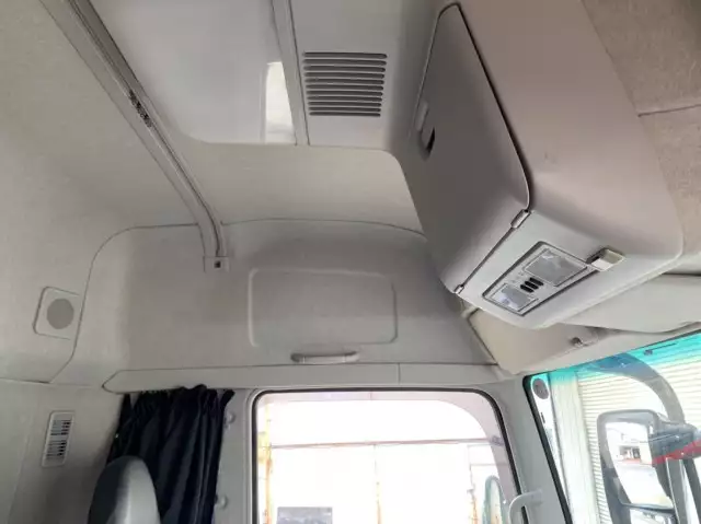 平成28年06月中古大型トラクタヘッド三菱ふそうスーパーグレートの画像18