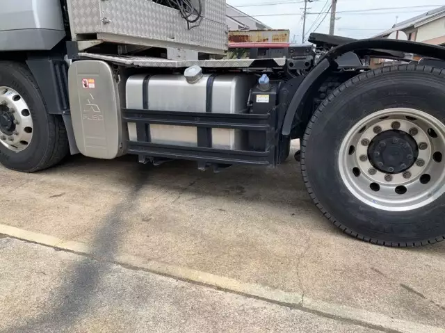 平成28年06月中古大型トラクタヘッド三菱ふそうスーパーグレートの画像6