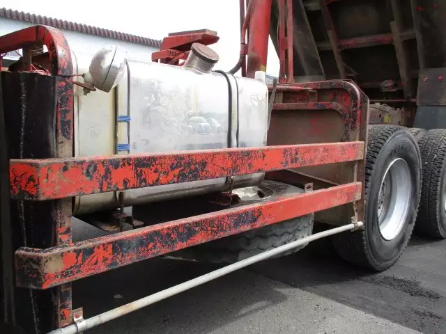 平成11年10月中古大型いすゞギガの画像14