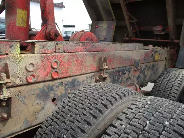 平成11年10月中古大型いすゞギガの画像16