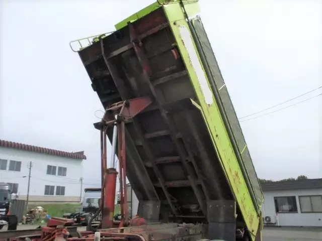 平成11年10月中古大型いすゞギガの画像19