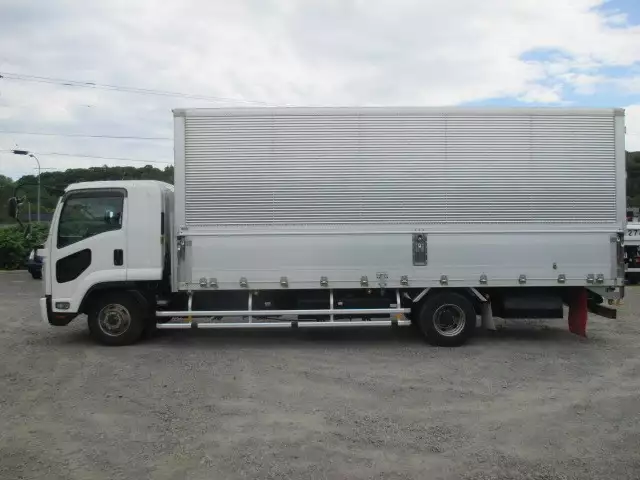 平成29年01月中古中型アルミバン・ウィングいすゞいすゞの画像8