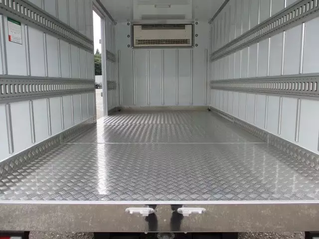 令和03年05月中古中型冷凍バン・ウィング三菱ふそう三菱の画像39