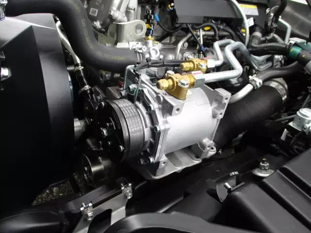 令和03年05月中古中型冷凍バン・ウィング三菱ふそう三菱の画像60