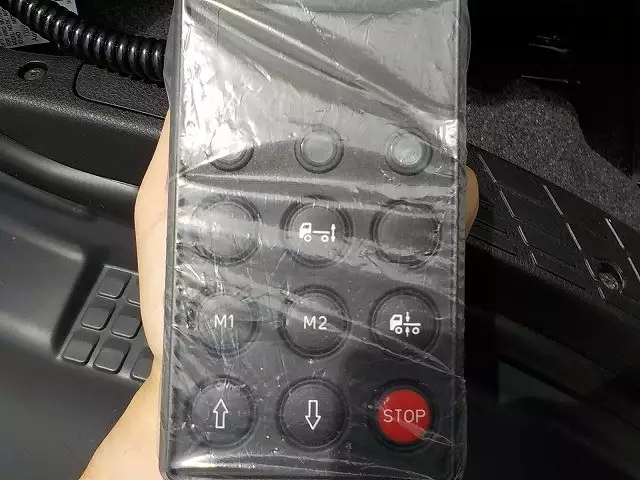 平成29年09月中古中型冷凍バン・ウィング日野レンジャーの画像15