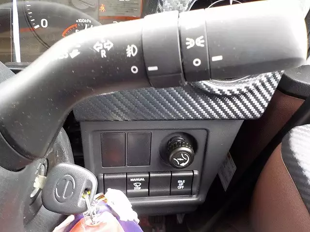 平成29年09月中古中型冷凍バン・ウィング日野レンジャーの画像18