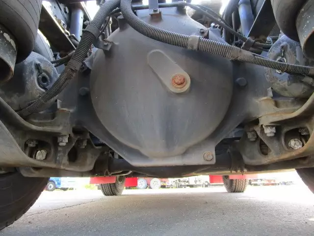 平成18年05月中古小型トラクタヘッド日野プロフィアの画像12