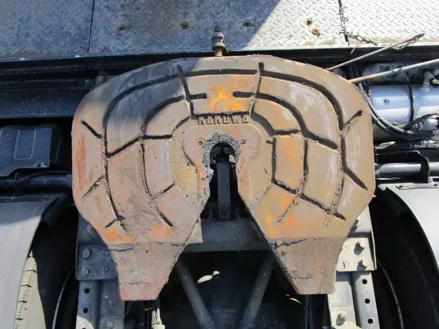 平成18年05月中古小型トラクタヘッド日野プロフィアの画像15