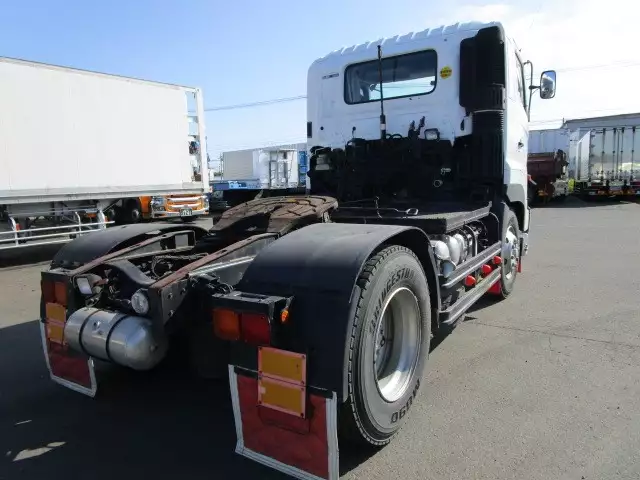 平成18年05月中古小型トラクタヘッド日野プロフィアの画像3