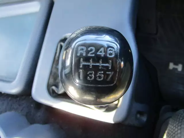 平成18年05月中古小型トラクタヘッド日野プロフィアの画像25