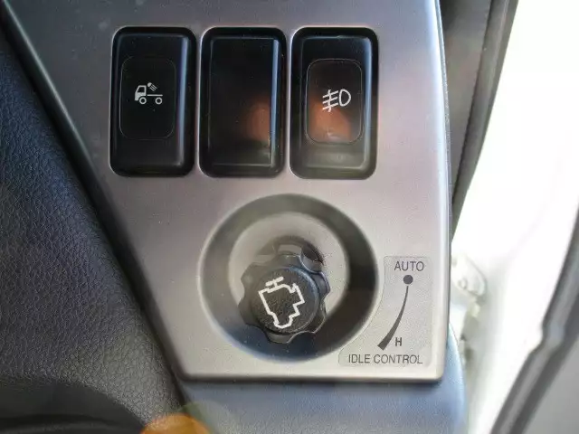 平成28年05月中古大型トラクタヘッド日産UDクオンの画像20