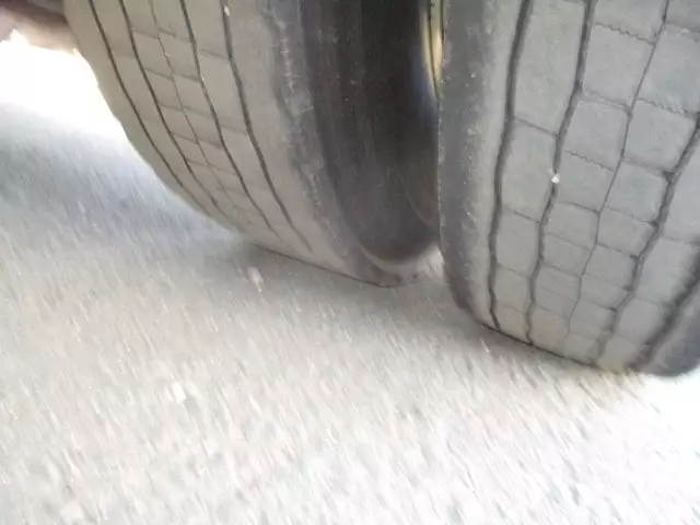 平成28年05月中古大型トラクタヘッド日産UDクオンの画像35