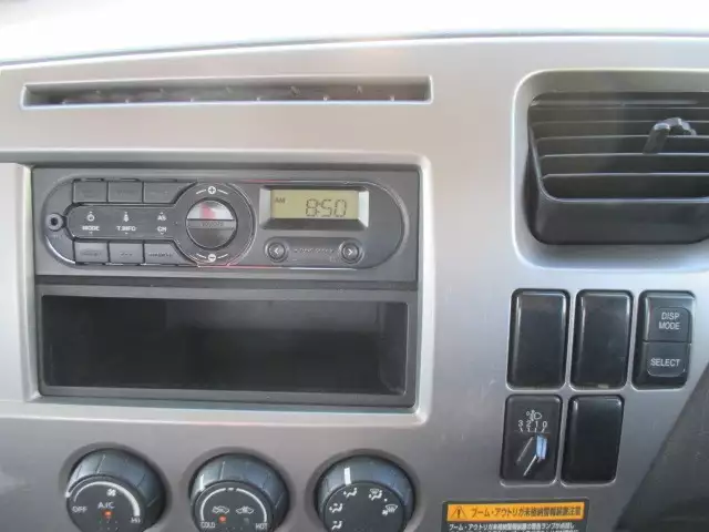 平成27年12月中古大型日産UDUDトラックスの画像37