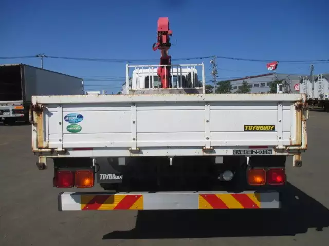 平成27年12月中古大型日産UDUDトラックスの画像6