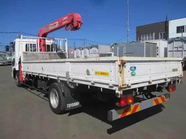 平成27年12月中古大型日産UDUDトラックスの画像7