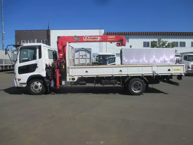 平成27年12月中古大型日産UDUDトラックスの画像8