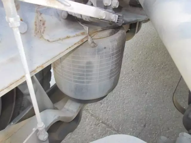 平成26年10月中古大型トラクタヘッド日産UDUDトラックスの画像19