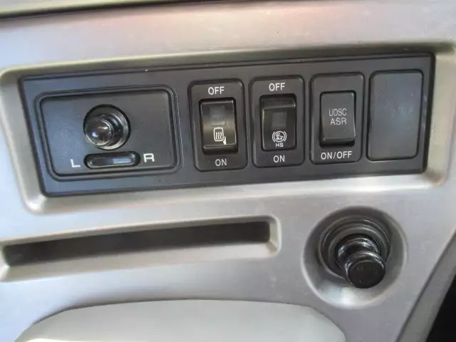 平成26年10月中古大型トラクタヘッド日産UDUDトラックスの画像37