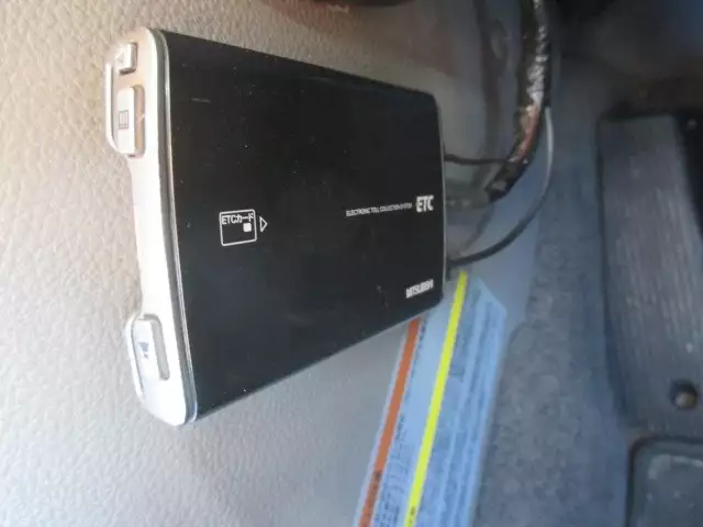 平成26年10月中古大型トラクタヘッド日産UDUDトラックスの画像42