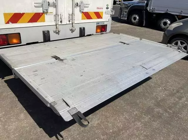 平成30年09月中古中型いすゞいすゞの画像21