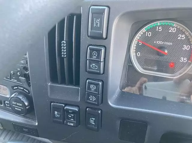 平成30年09月中古中型いすゞいすゞの画像49