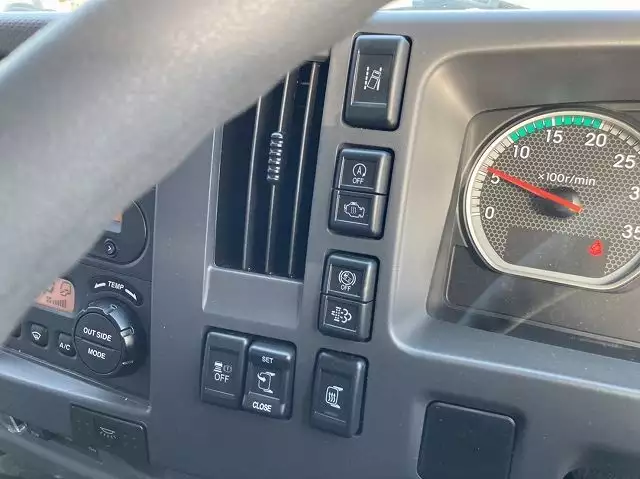 令和02年08月中古中型いすゞいすゞの画像44