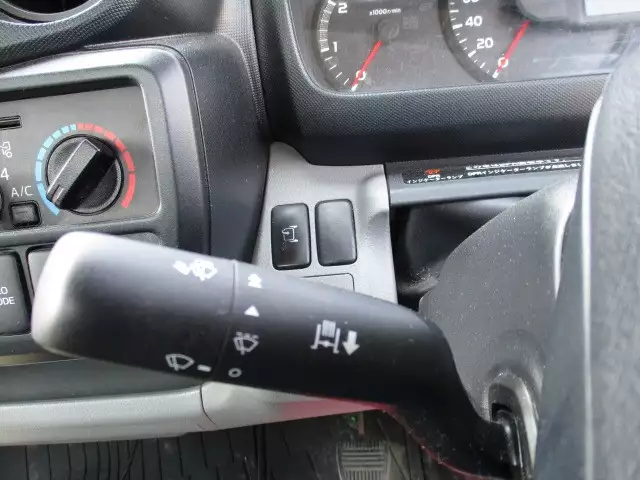 平成25年06月中古小型日野日野の画像30