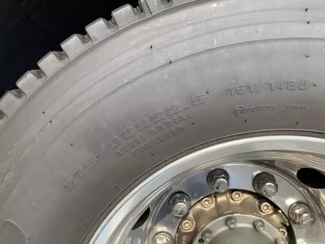 平成28年03月中古大型トラクタヘッドスカニアグリフィンモデルの画像15