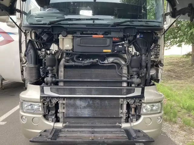 平成28年03月中古大型トラクタヘッドスカニアグリフィンモデルの画像16