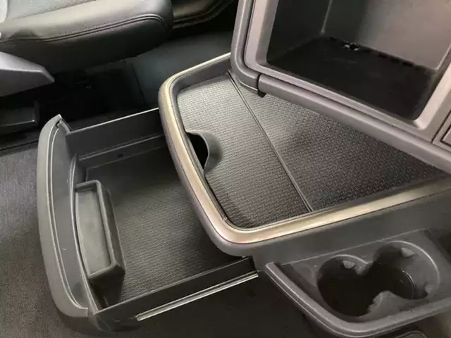 平成28年03月中古大型トラクタヘッドスカニアグリフィンモデルの画像31