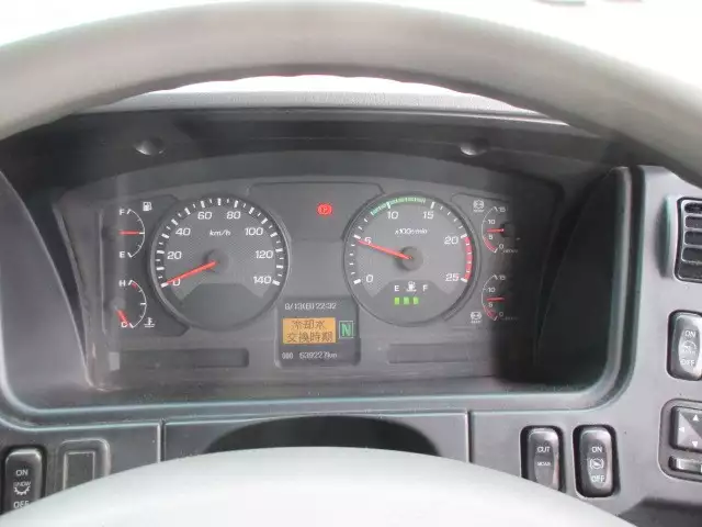平成25年11月中古大型三菱ふそうスーパーグレートの画像29