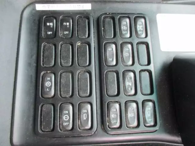 平成25年11月中古大型三菱ふそうスーパーグレートの画像35