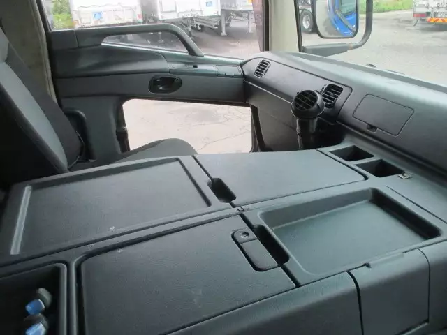 平成25年11月中古大型三菱ふそうスーパーグレートの画像40