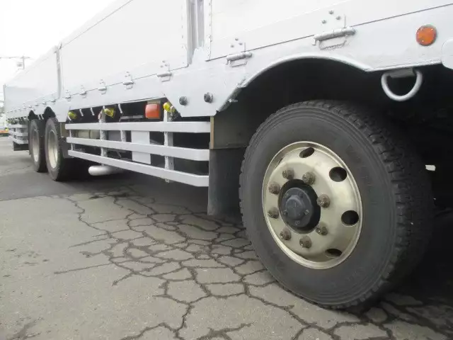 平成25年11月中古大型三菱ふそうスーパーグレートの画像10