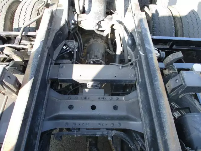 平成26年10月中古大型日産UDクオンの画像14