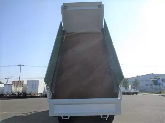 平成26年10月中古大型日産UDクオンの画像29